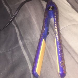 Chi straightener
